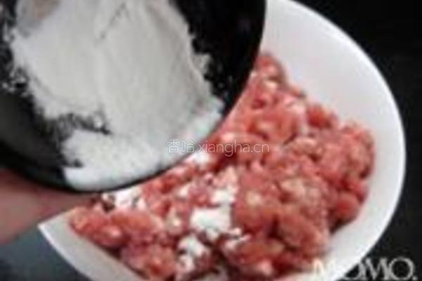 麦枣甘草肉丸汤的做法图解4