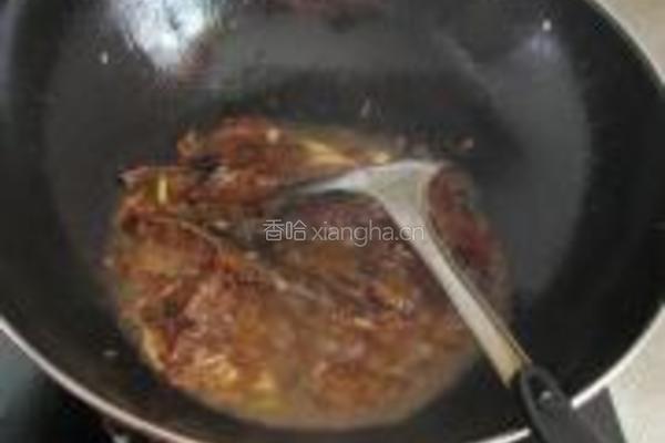 豆豉鲮鱼油麦菜的做法图解7