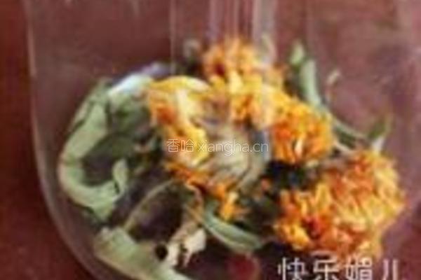 马鞭草金盏菊茶的做法图解2