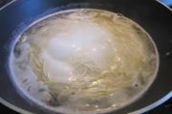 鸡肝芥菜小米面的做法图解2