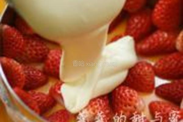 乳酪草莓蛋糕的做法图解29