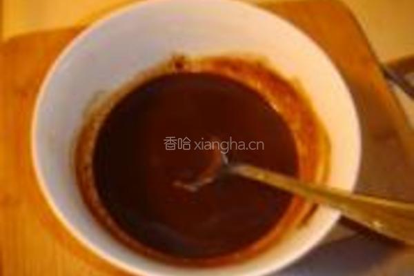 豉香鸡蛋炸酱面的做法图解1