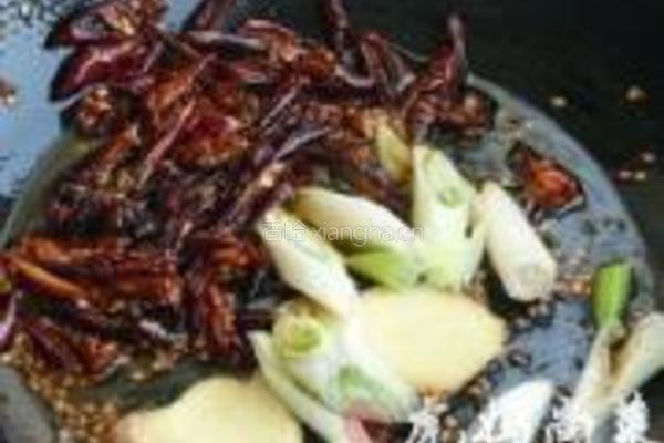 地锅黑鱼的做法图解9