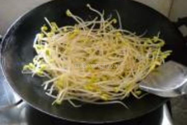 韭菜炒豆芽的做法图解4