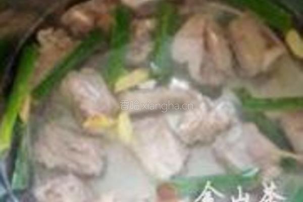 糖醋排骨的做法图解1