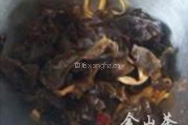 糖醋排骨的做法图解3