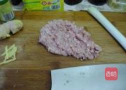 酸豆角炒肉末的做法图解1