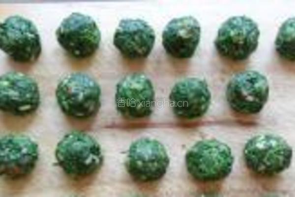 干炸荠菜丸子的做法图解8