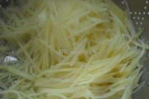 酸辣土豆丝的做法图解3