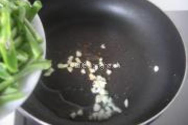四季豆炒肉丝的做法图解5