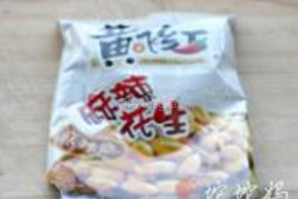 麻辣花生饼干的做法图解1