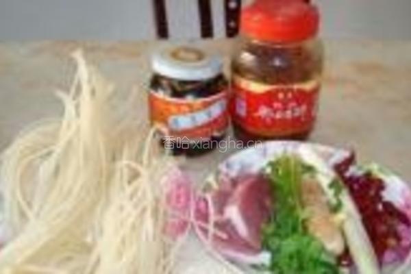 牛肉拌米粉的做法图解1