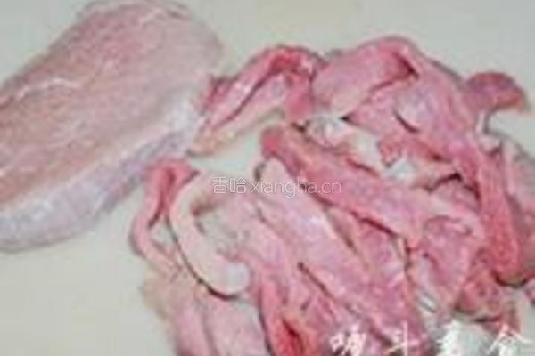 青椒洋葱炒牛柳的做法图解1