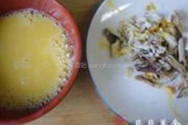 蟹肉炒鸡蛋的做法图解1