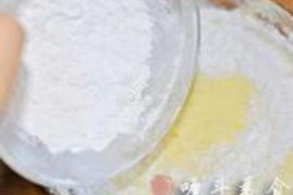 炼乳香蕉松饼的做法图解5