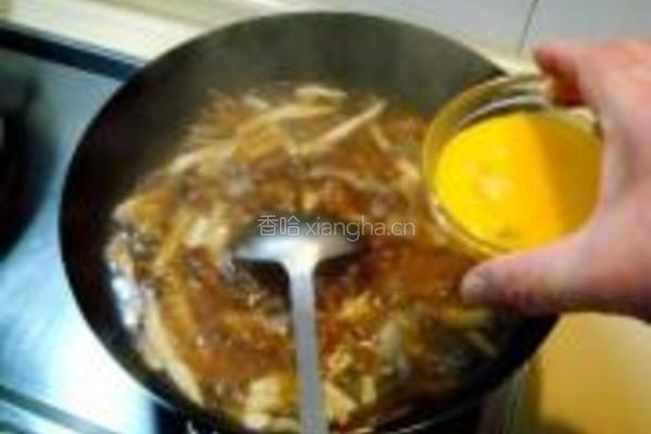 红白豆腐酸辣汤的做法图解8