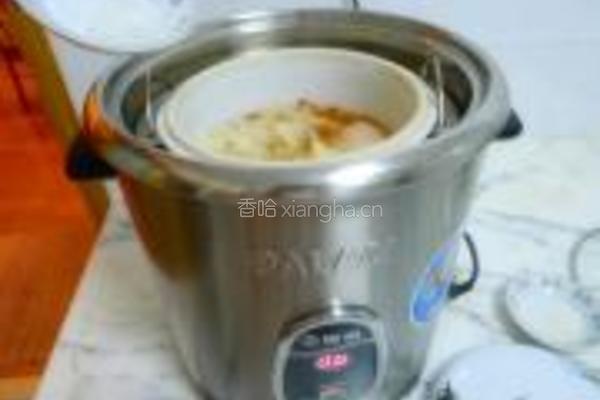 银耳雪梨冰糖水的做法图解7