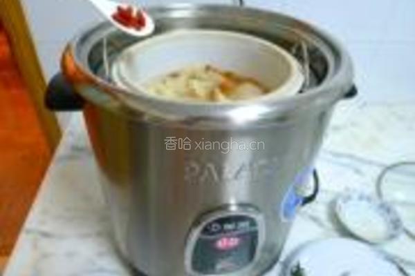 银耳雪梨冰糖水的做法图解8