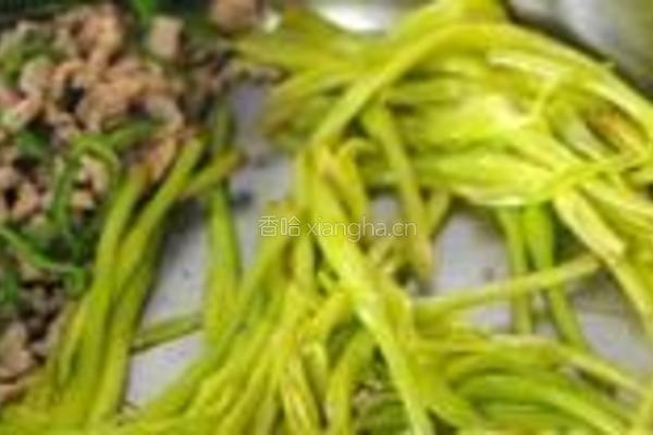 黄花菜炒肉丝的做法图解7