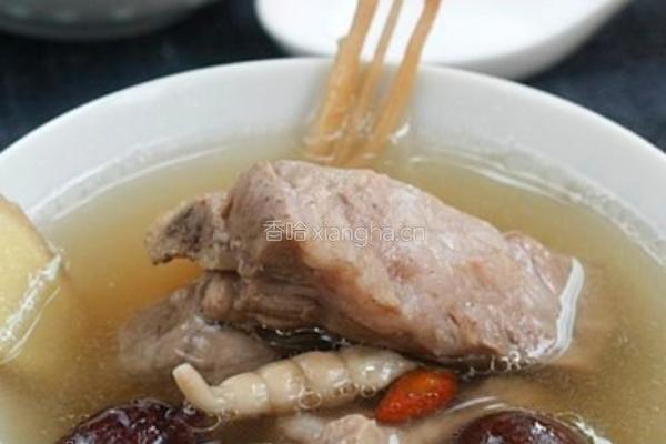 八珍煲排骨