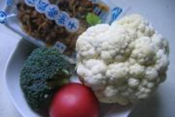 菜花番茄蛤蜊汤的做法图解1