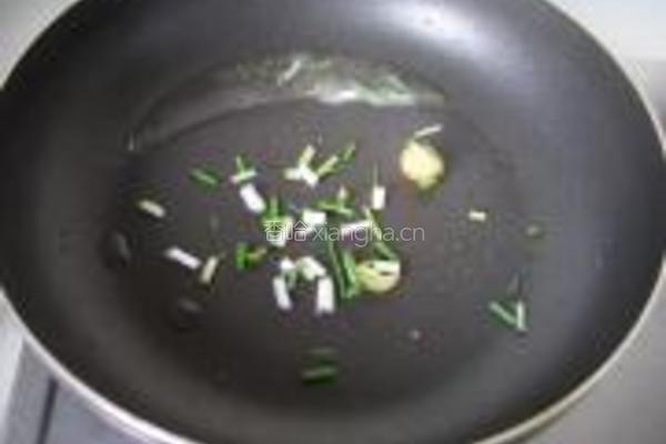 菜花番茄蛤蜊汤的做法图解3