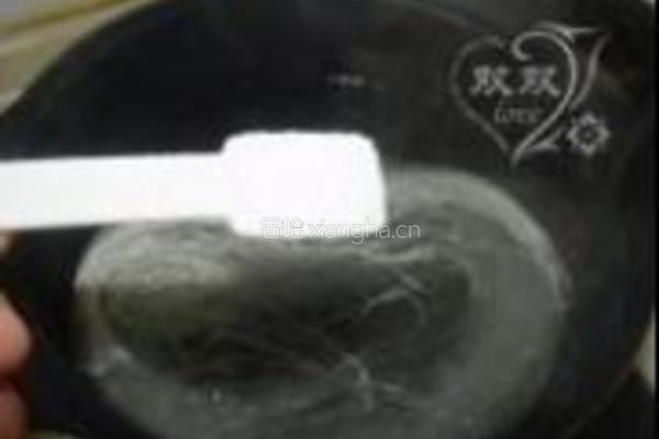 螃蟹粉丝煲的做法图解2