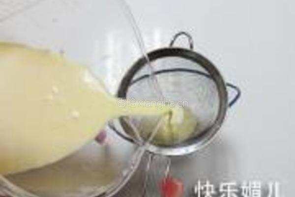 香滑鸡蛋布丁的做法图解2