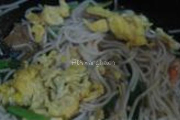 三鲜炒米线的做法图解8