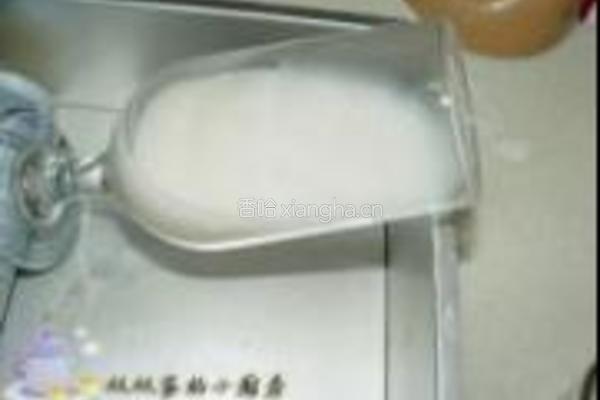 樱桃椰浆双色果冻的做法图解4