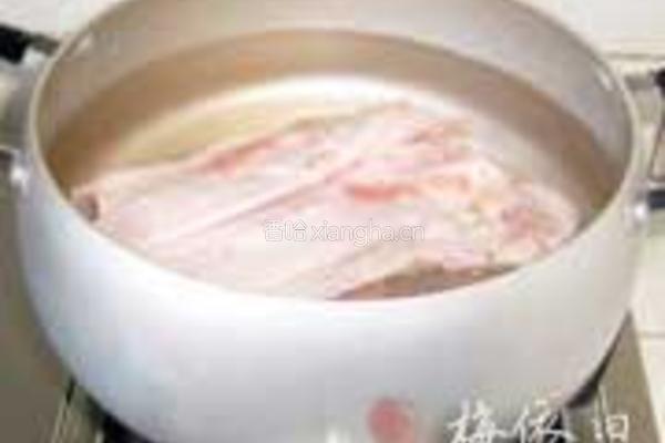 板栗烧牛肉的做法图解2