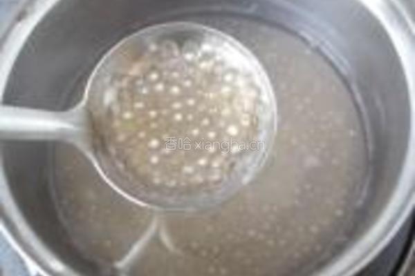 红豆芋头奶露的做法图解3