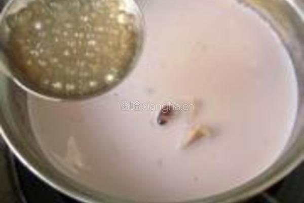 红豆芋头奶露的做法图解5