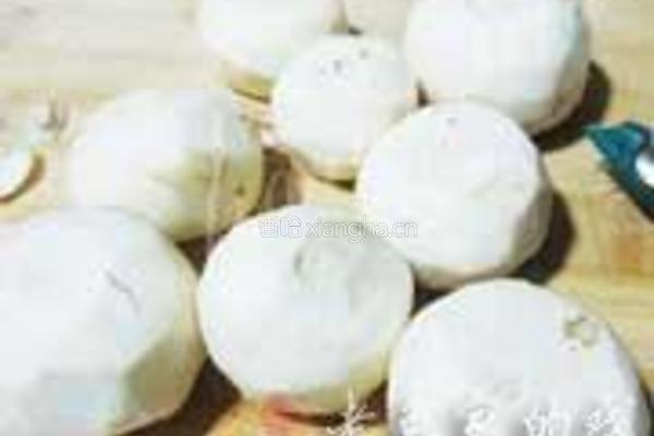 慈菇酿肉的做法图解3