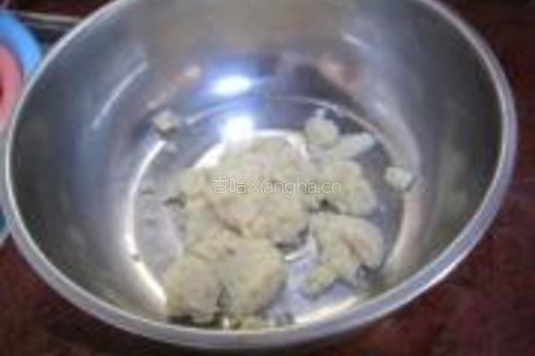 豆渣黄瓜丝饼的做法图解1