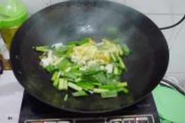 大蒜炒鸡蛋的做法图解5