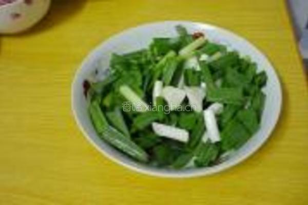 大蒜炒鸡蛋的做法图解2
