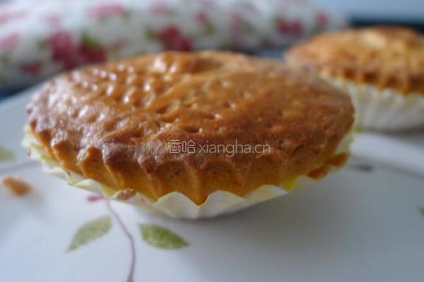 榛子巧克力馅饼