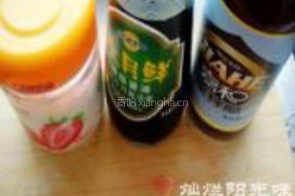 糖醋萝卜丝的做法图解2