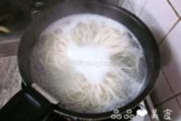 雪菜肉丝面的做法图解8