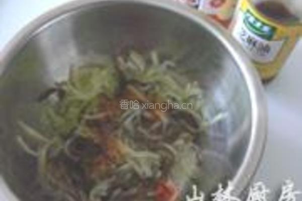 凉拌木耳西瓜皮的做法图解4