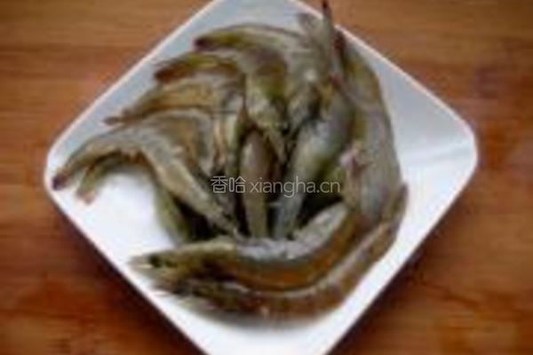 香辣盐酥虾的做法图解1