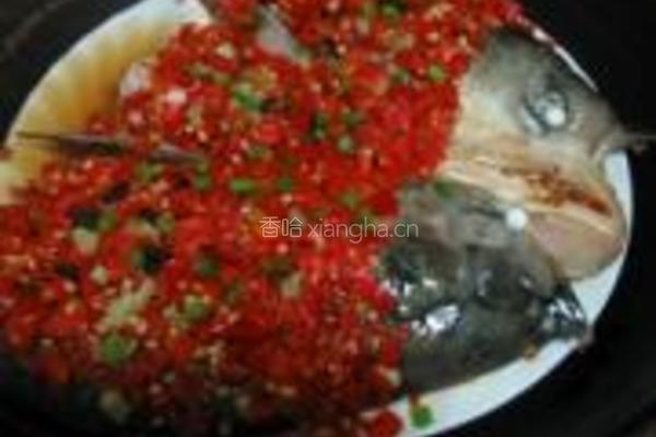 鲜香剁椒鱼头的做法图解12