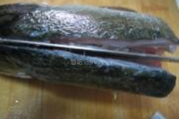 鲜香剁椒鱼头的做法图解2