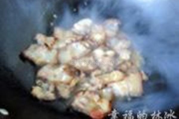 红椒炒腊五花肉的做法图解6