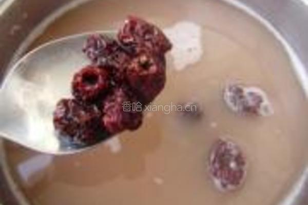 红枣薏米小米粥的做法图解7