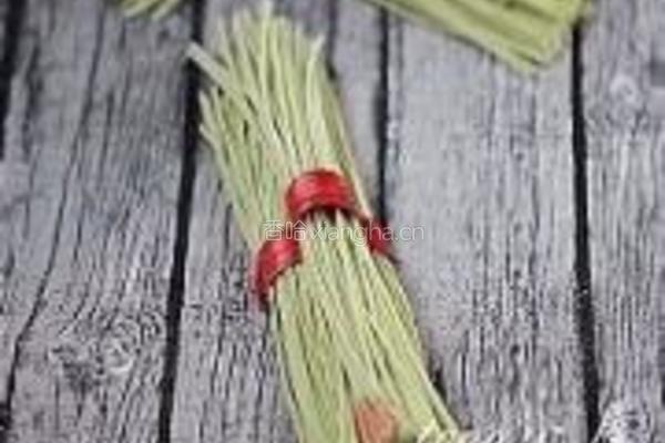 菠菜挂面的做法图解14