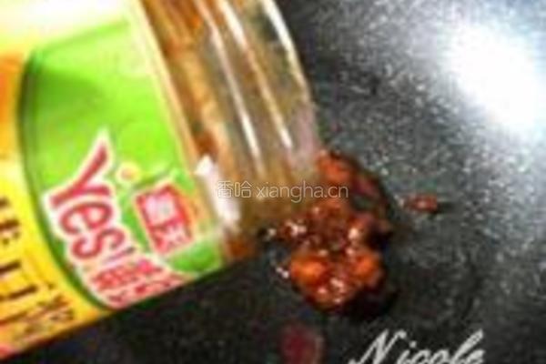 蒜苗辣炒酱香干的做法图解4