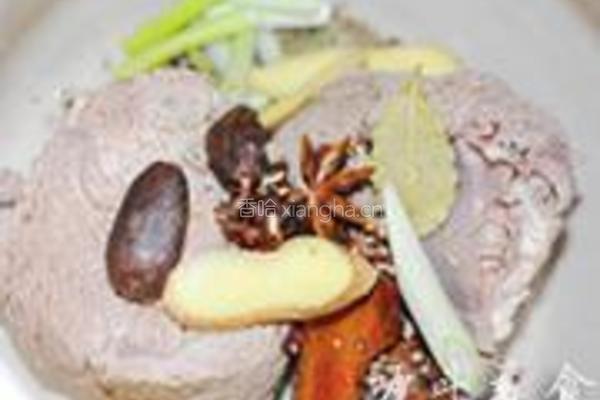 卤牛肉的做法图解3