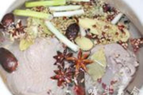 卤牛肉的做法图解4